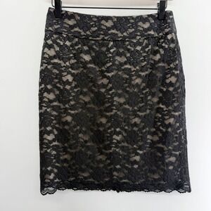 Banana Republic Lace Pencil Skirt in Black Tan Size 2P Nearly Vintage 2010s NEW